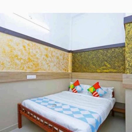 Moon Rooms Kochi Luaran gambar