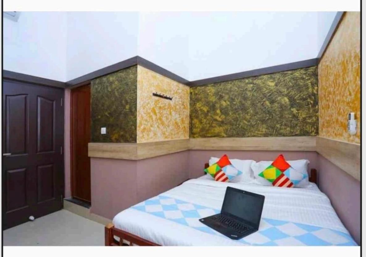 Moon Rooms Kochi Luaran gambar
