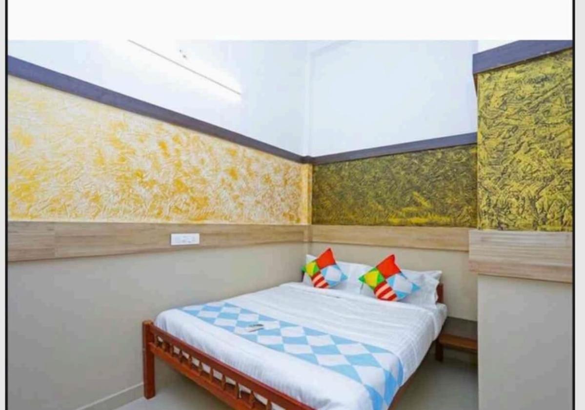 Moon Rooms Kochi Luaran gambar